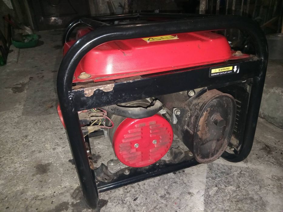 Продам Генератор