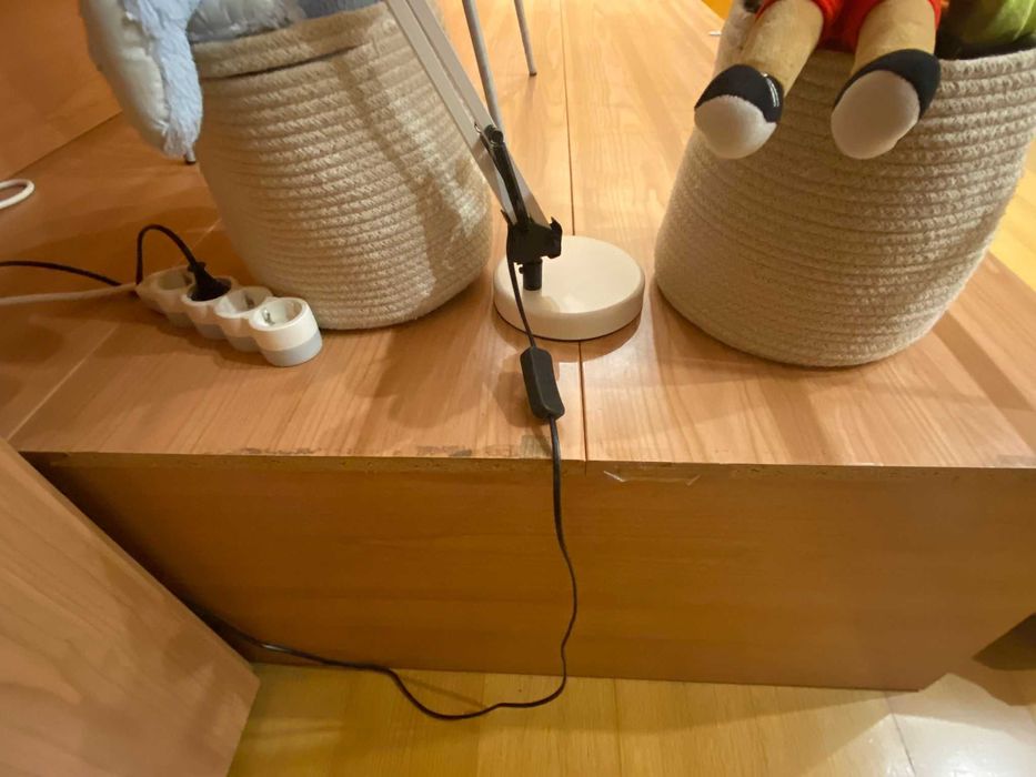 Quarto juvenil Combi (cama e secretária com arrumos)