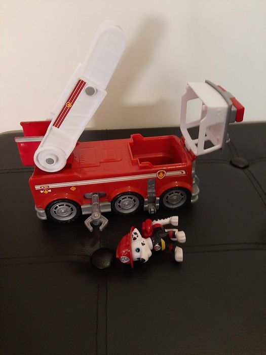 Carro do Marshal e Figura