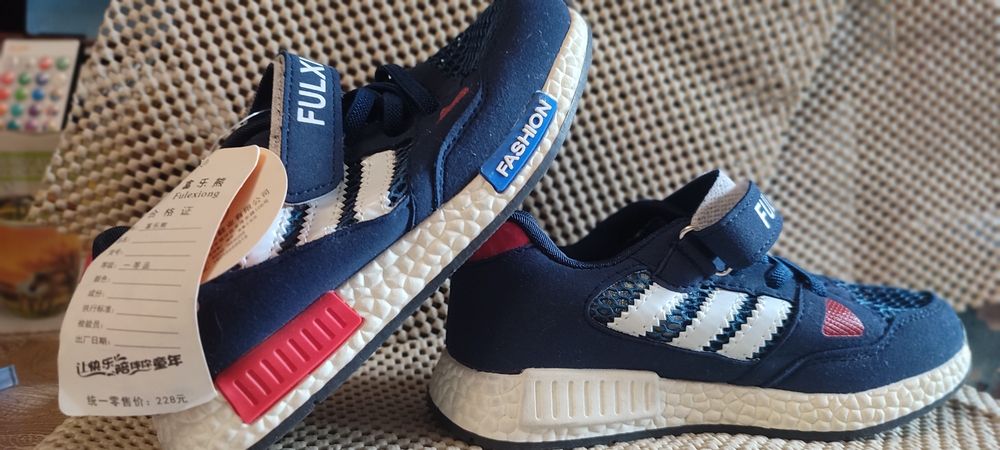 Кросівки дитячі 31та29 розмір