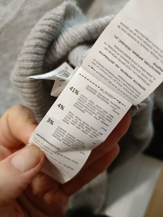 Sweter z krótkim rękawem