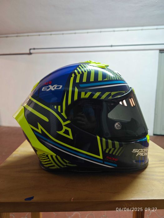 Capacete Scorpion EXO-R1 Air Victory