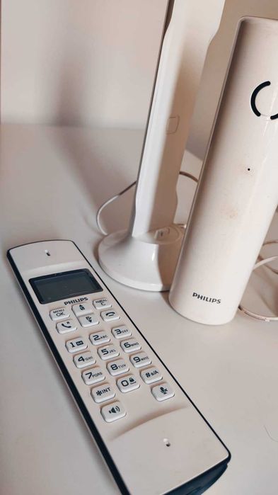 Pack de dois Telefones marca PHILIPS Brancos425906008259962884