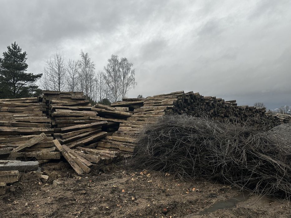 Podkłady kolejowe betonowe zbrojone utwardzenie droga plac słupki hds