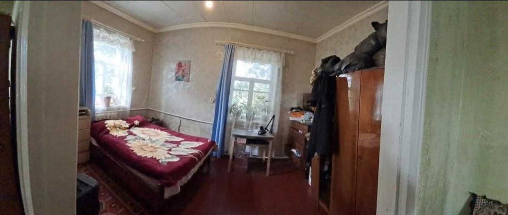Продаж будинку в передмісті