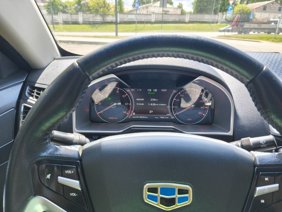 Продам  Geely England ev253