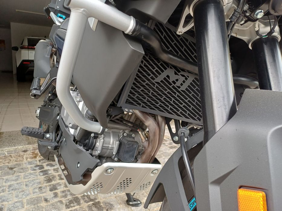 Cf moto 800mt sport só 1700klm