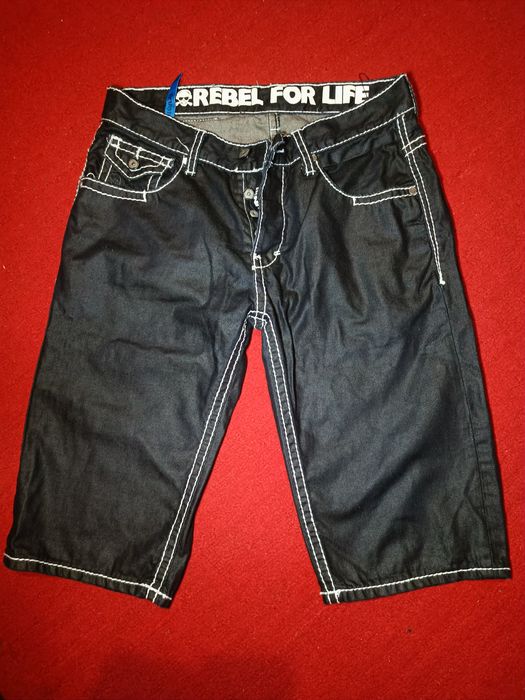 Продам фірмові джинсові шорти Rebel for life  Fearless