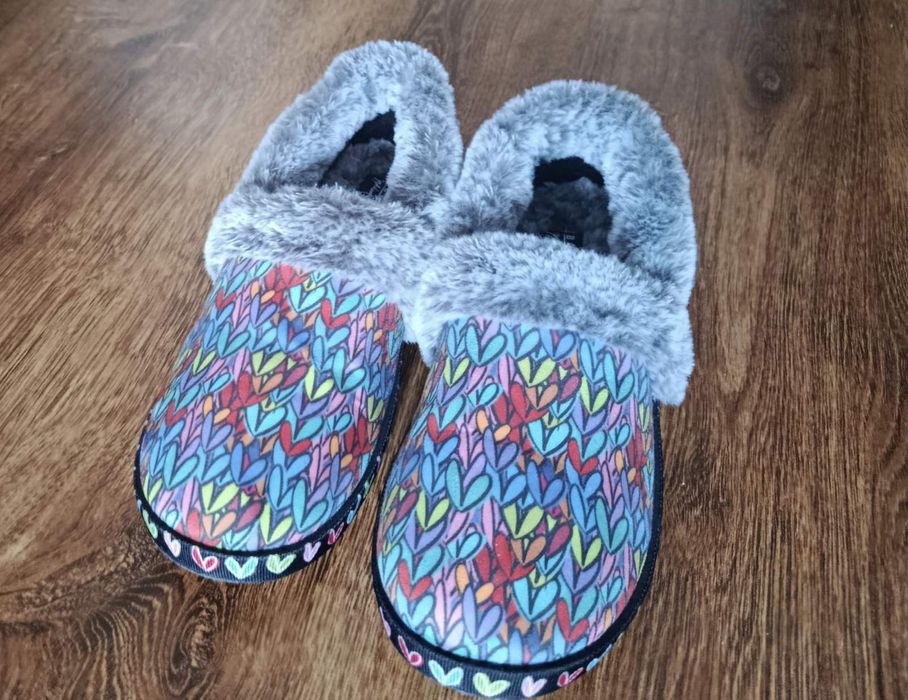 капці Skechers BOBS Too Cozy - Love Renegade.