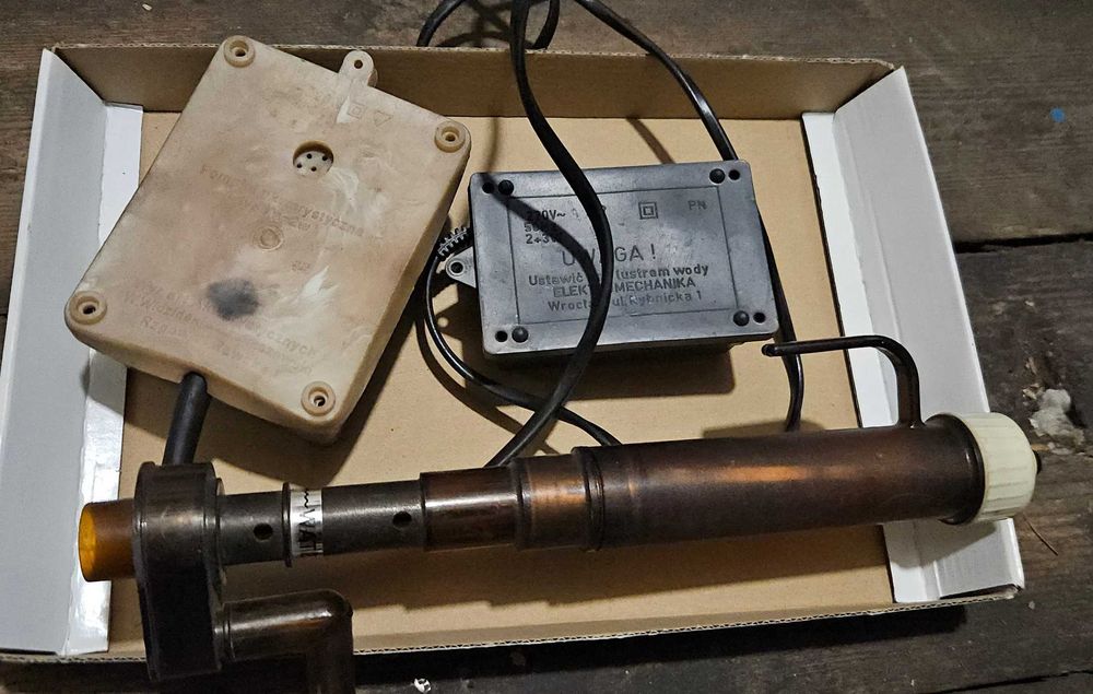 Pompka do akwarium, brzęczyk, napowietrzacz PRL, retro