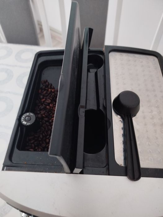 Кавоварка Delonghi esperienza