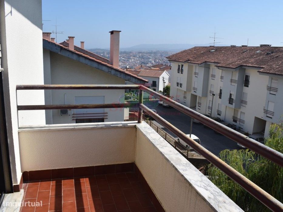 Apartamento T4 - Santa Clara
