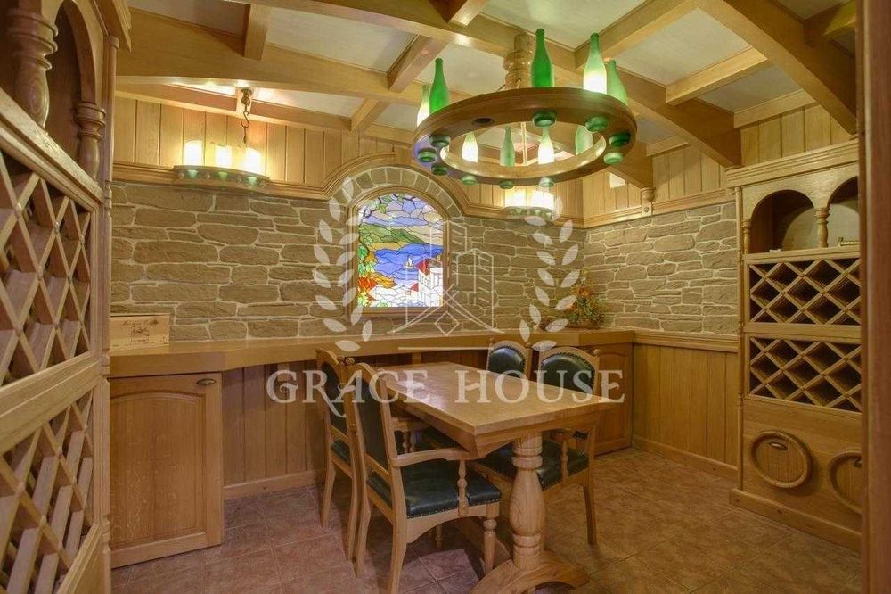 Продажа дома у воды Конча-Заспа Козин 30 соток Золотые Ворота