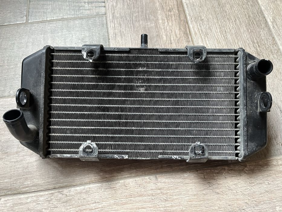 Радіатор від максі скутера Yamaha Majesty 400