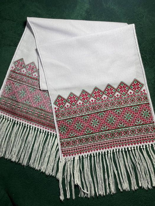 Весільний вишитий рушник на руки, 1.20