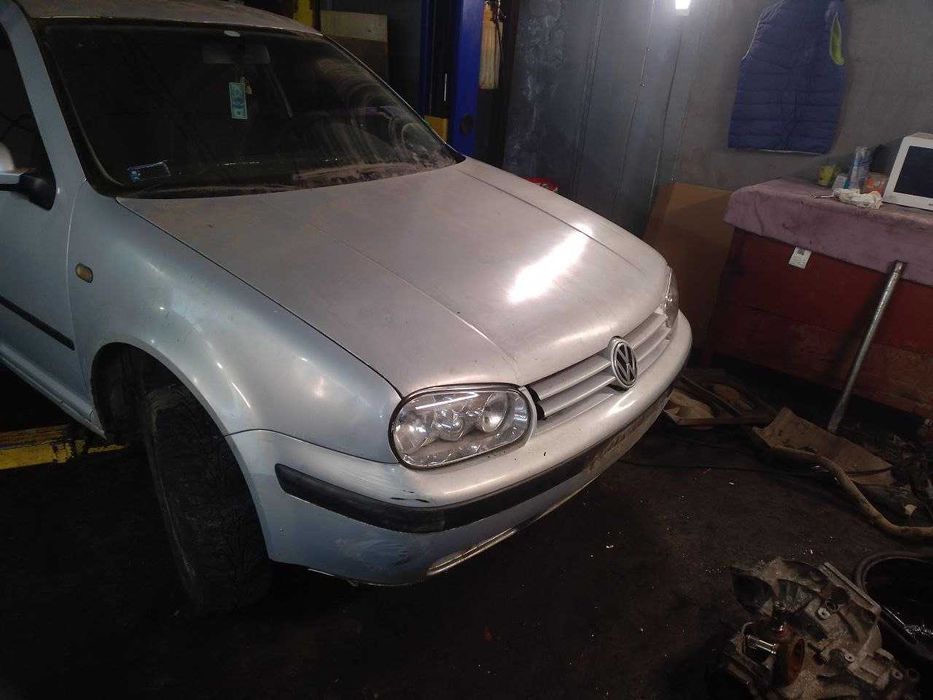 Разборка ГОЛЬФ 4