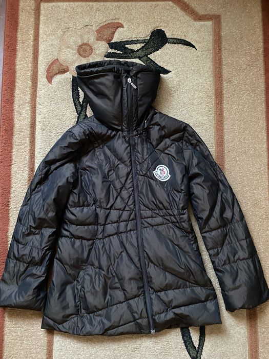 Куртка довга Moncler