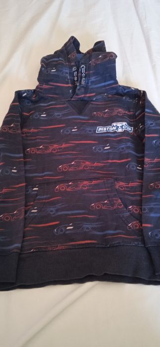 Swetts com carapuço em muito bom estado