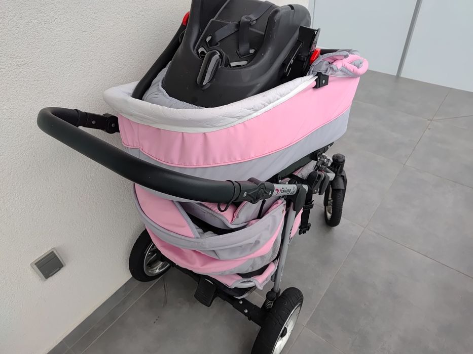 Otdam  za darmo  wózek  dziecięcy.