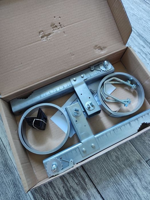 Obejma kominowa do masztu