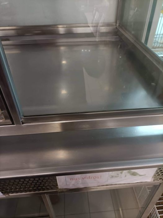 Expositor animais inox