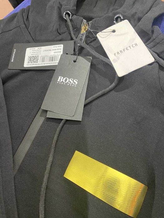 Komplet dres Boss z złotym znaczkiem męski premium