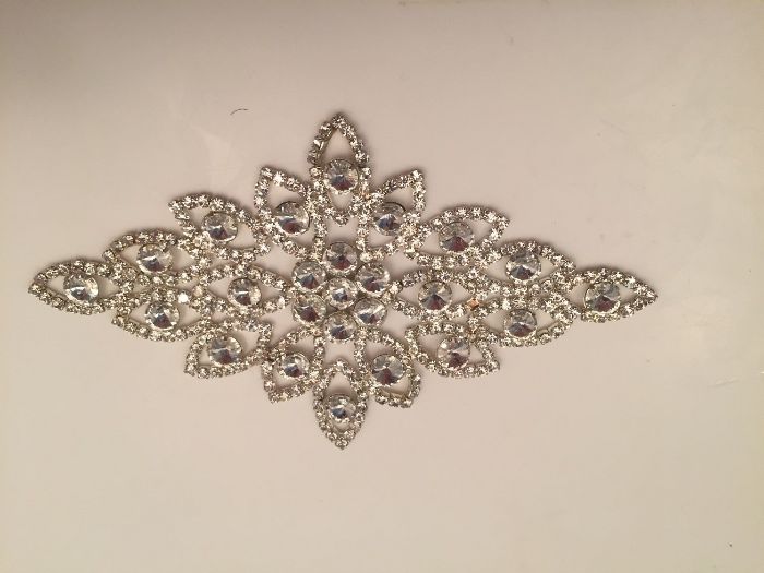 ПРОДАЮ аксессуары к платью