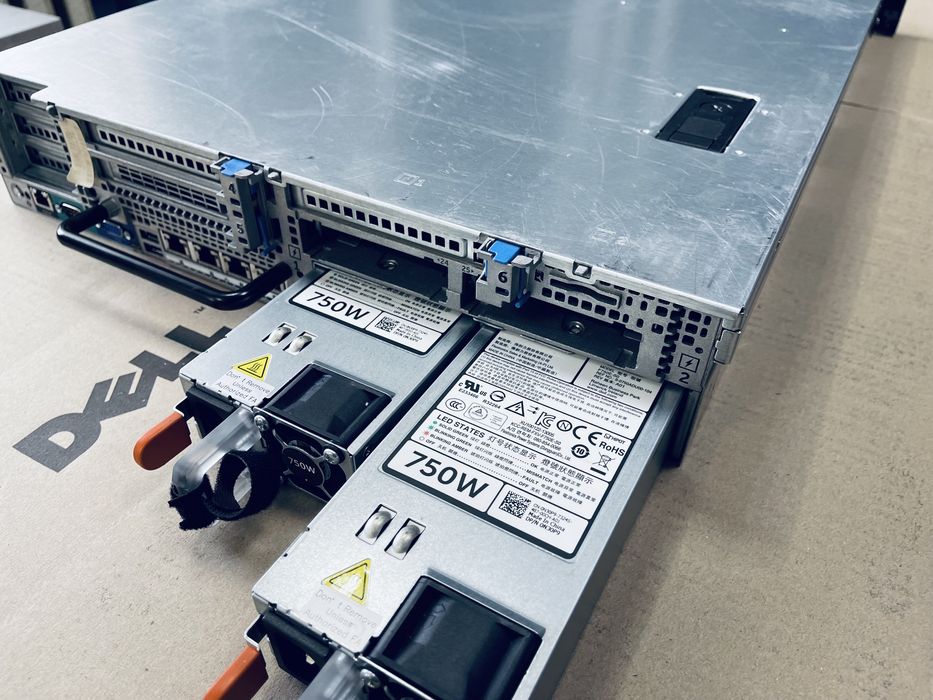 Сервер DELL Poweredge R720xd 26SFF 2x 12 core Xeon E5-2695v2