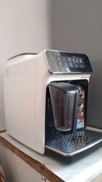 Кавомашина Philips EP3347/90