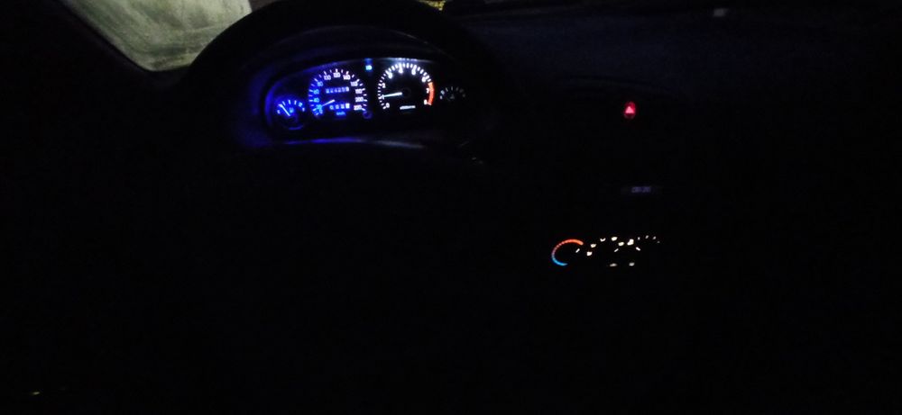 Daewoo    Nubira Хетчбек