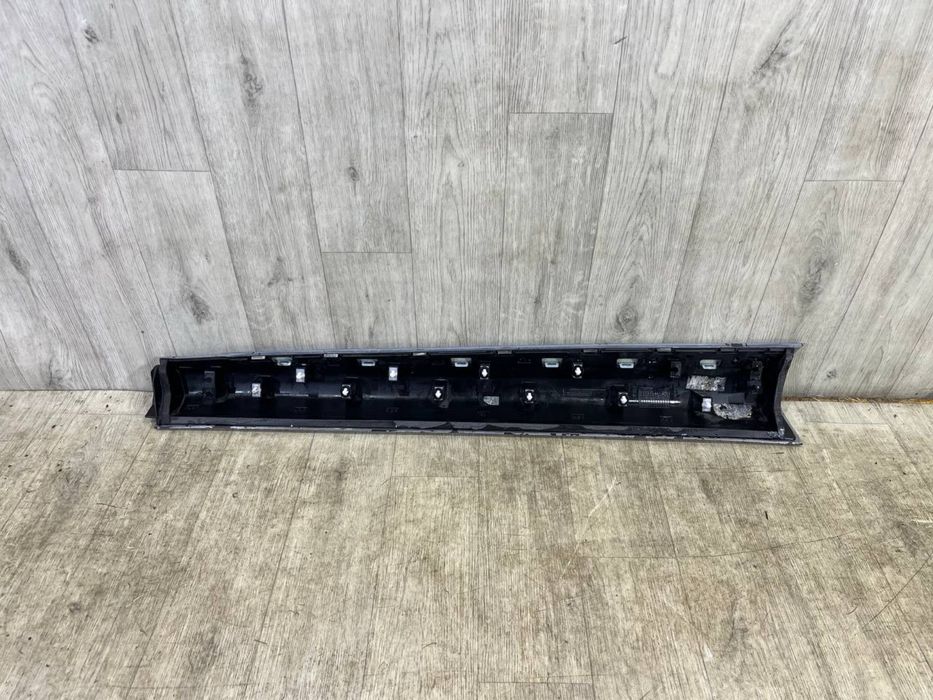 Дверь передняя правая Ford Puma MK2 ( 2019 - 2024 г. ) Молдинг двери