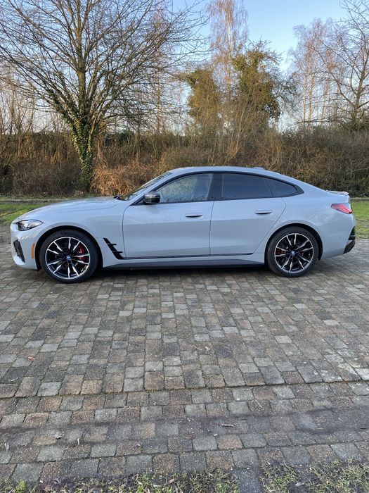 Продам свй автомобиль BMW I4 M50 2023 г пригнаный из Америки.