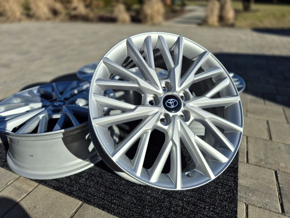 Toyota C-HR 18 " Felgi aluminiowe - Oryginalne, Nowe 5x114,3