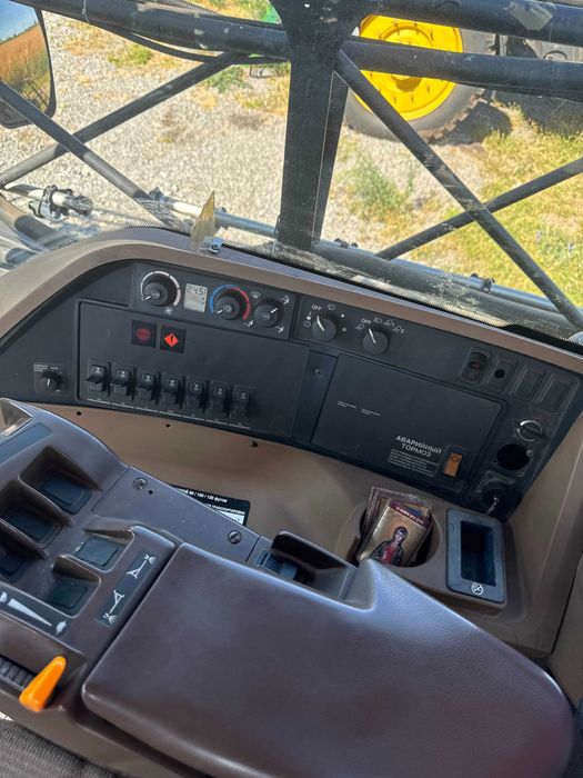 самохідний обприскувач John deere 4930
