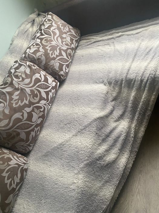 Продам плед 2*2*20