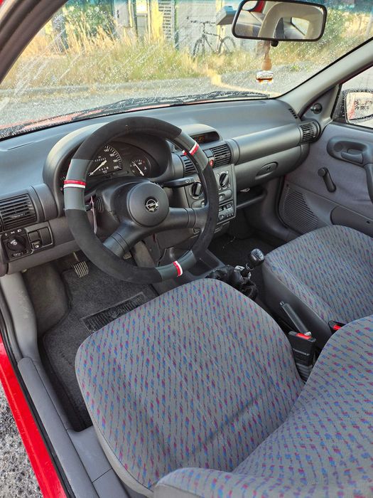 Opel corsa B 1.2