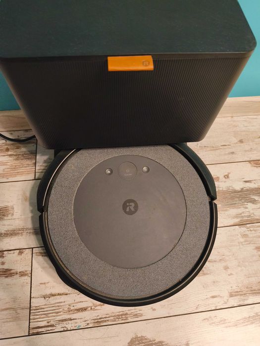 Sprzedam iRobot roomba i5+ z funkcją mopowania!