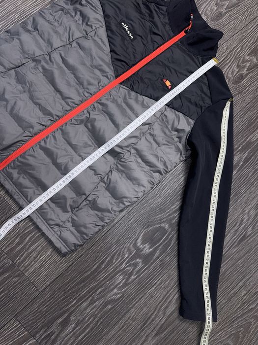 Ellesse куртка спортивна чоловіча , слфтшел , вітровка  М