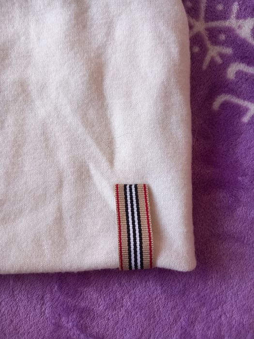 Шапка белая базовая. На продаже только 1 неделю.