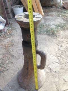 Домкрат корабельный