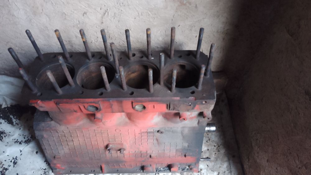 Продам ЮМЗ 2-Штуки