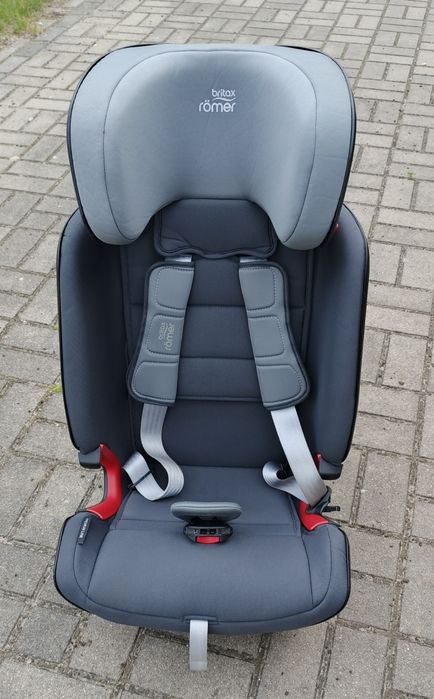 Fotelik samochodowy britax römer advansafix IV R