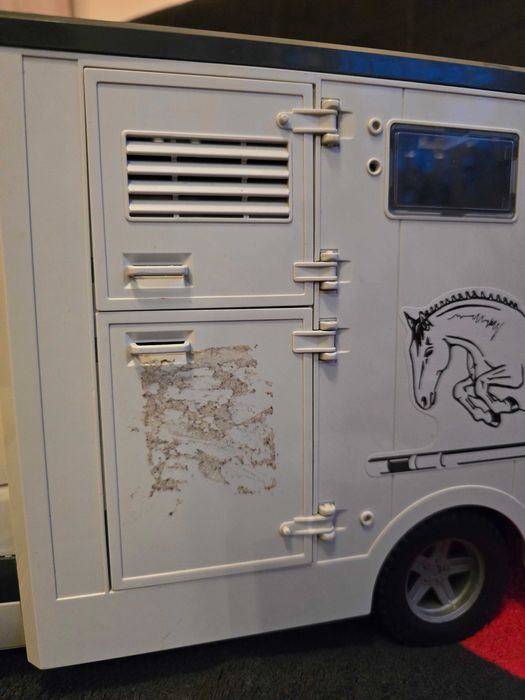 Bruder 02533 MB Sprinter do przewozu koni z przyczepą