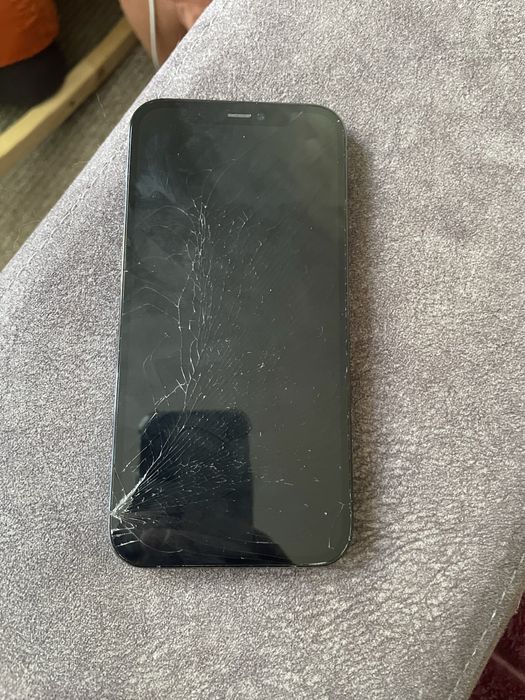 iPhone 12 pro 128