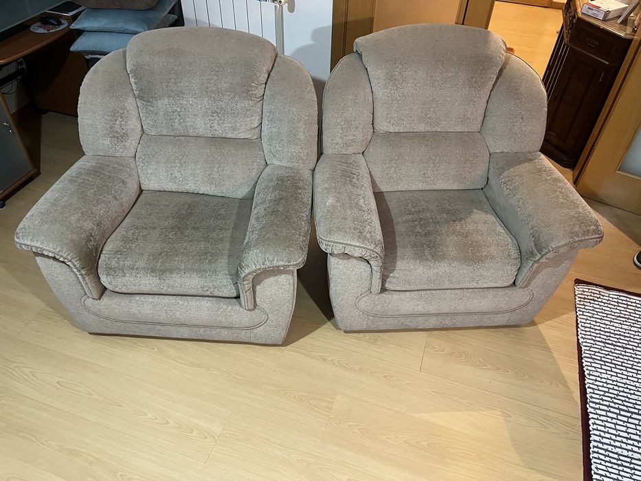 Sofá cama + 2 poltronas