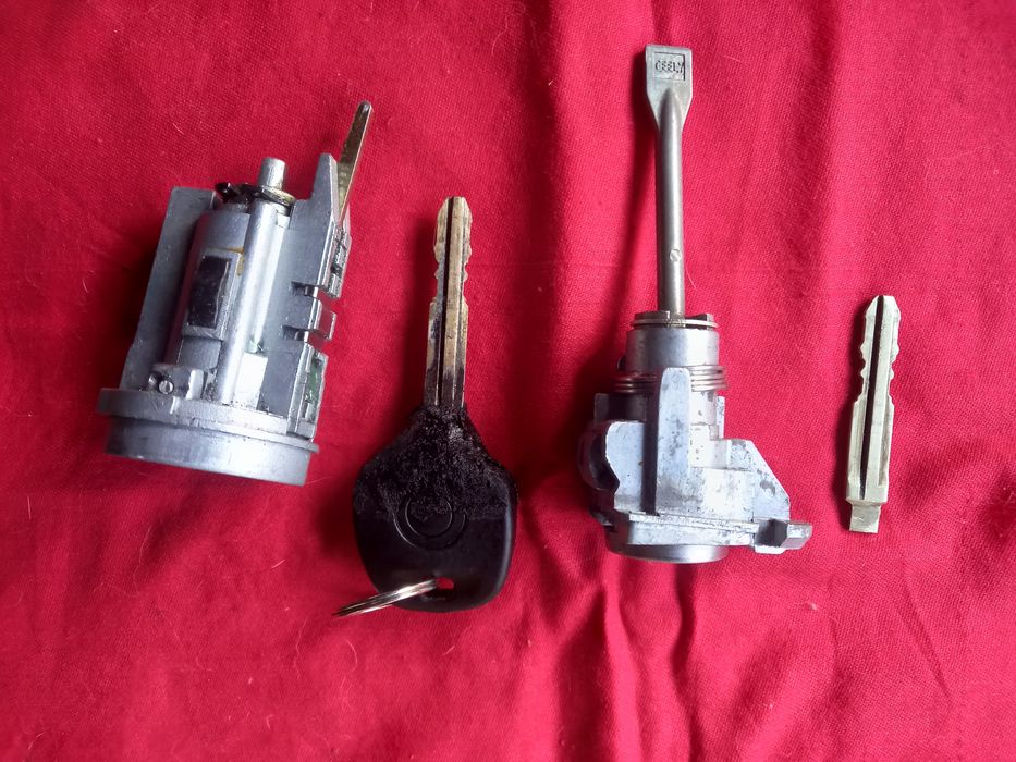 Замок зажигания на Джили Мк