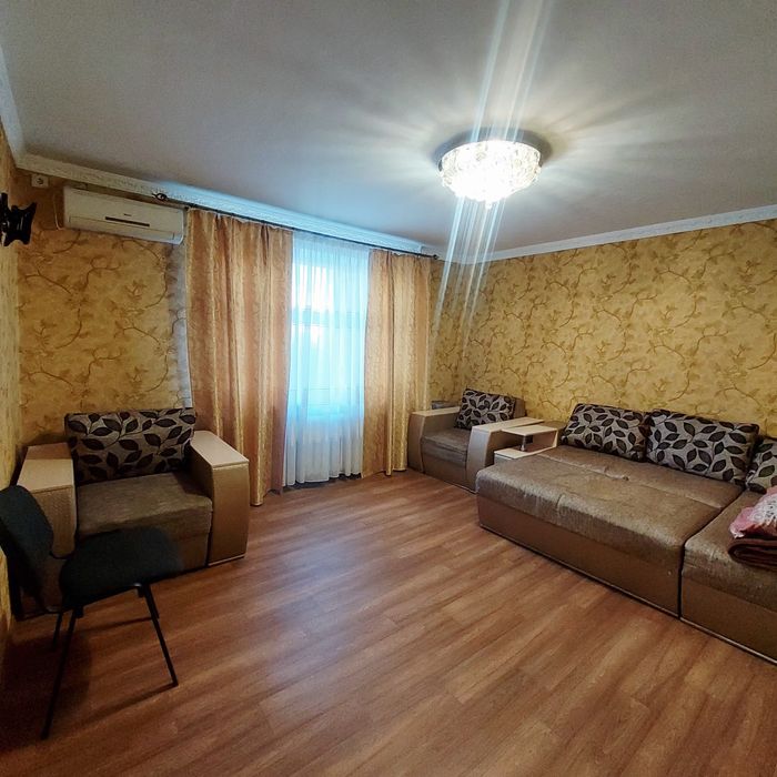 2-х кімнатна квартира ПЗР, вул. Руставі.