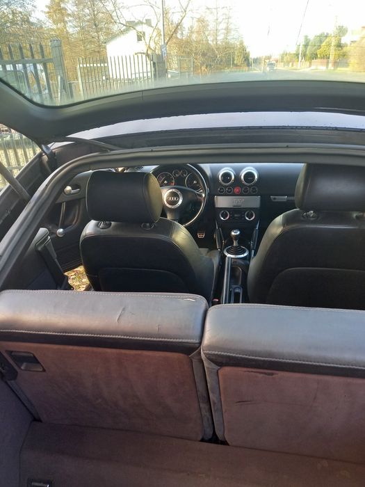 Audi TT 1,8 benzyna 240km