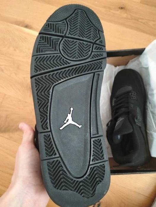 Jordan 4, czarne .46