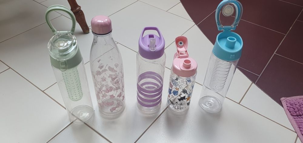 Butelki, bidony różne